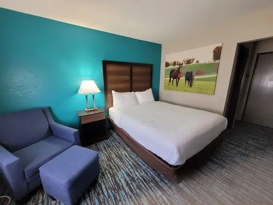 Standard Oda, 1 Büyük (Queen) Boy Yatak, Sigara İçilmez