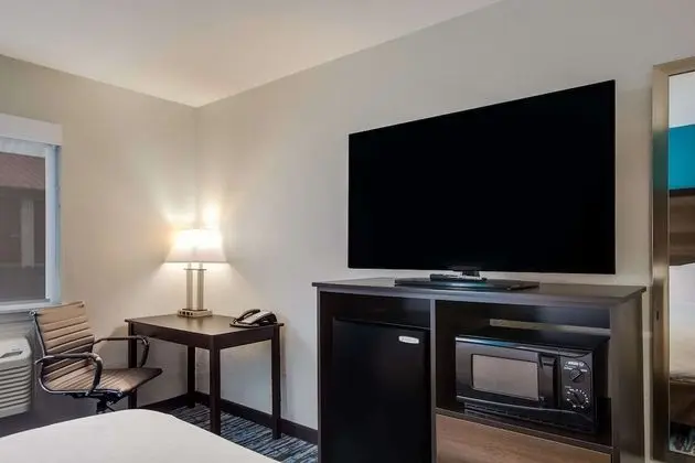 Standard Oda, 1 Büyük (Queen) Boy Yatak, Sigara İçilmez