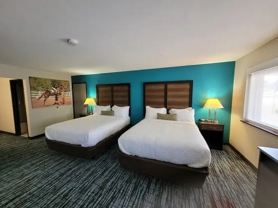 Standard Oda, 2 Büyük (Queen) Boy Yatak, Sigara İçilmez