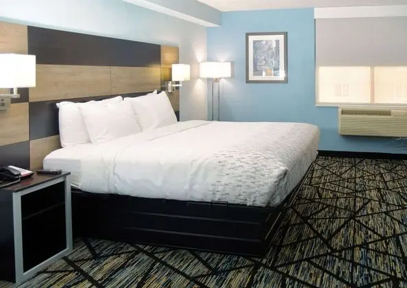 Standard Oda, 1 En Büyük (King) Boy Yatak, Sigara İçilmez