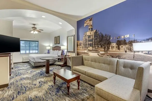 Süit, 1 En Büyük (King) Boy Yatak, Sigara İçilmez