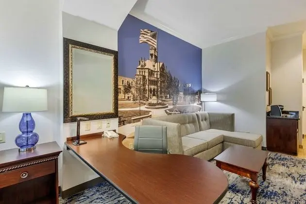 Süit, 1 En Büyük (King) Boy Yatak, Sigara İçilmez