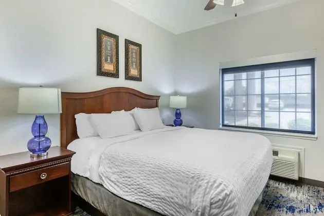 Süit, 1 En Büyük (King) Boy Yatak, Sigara İçilmez