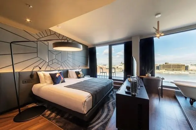 Danube Top Floor Studio - Seventh Heaven