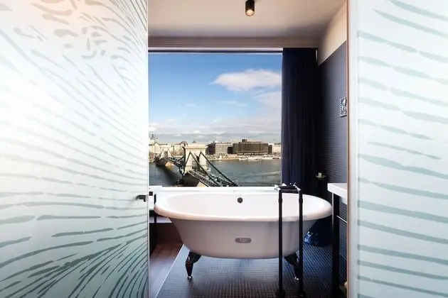 Danube Top Floor Studio - Seventh Heaven