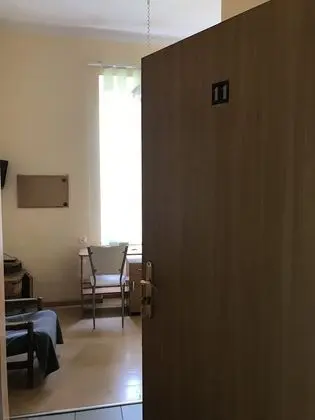 Basic Tek Büyük Yataklı Oda