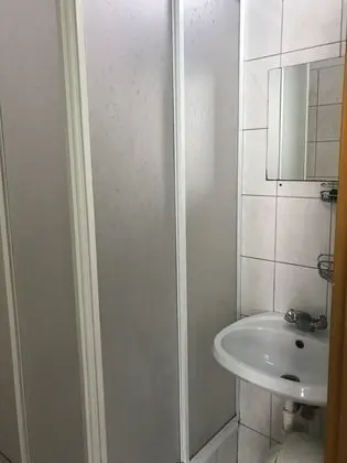 Basic Tek Büyük Yataklı Oda