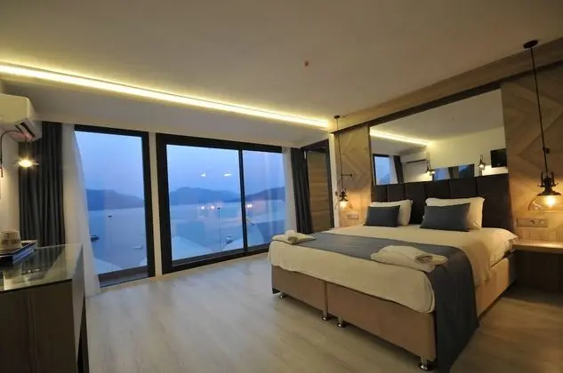 Deluxe Stüdyo, Deniz Manzaralı