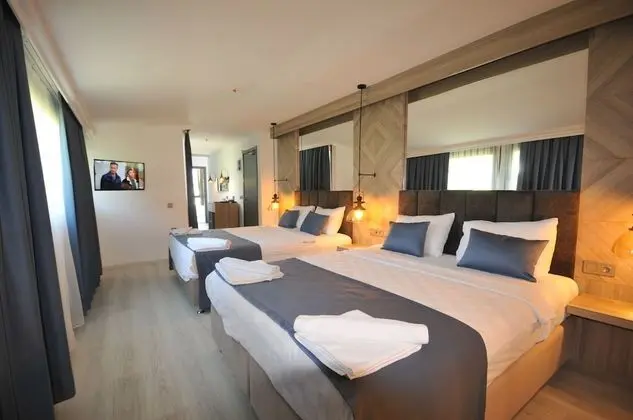 Deluxe Stüdyo, Deniz Manzaralı