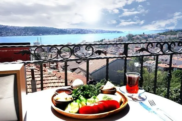 Grand Tek Büyük veya İki Ayrı Yataklı Oda