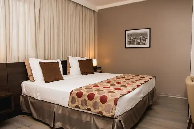 Deluxe Tek Büyük Yataklı Oda (Class)