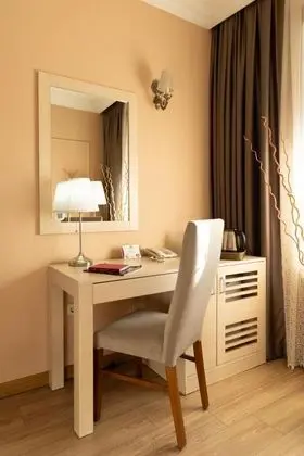 Standart Oda, Şehir Manzaralı