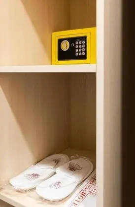 Standart Oda, Şehir Manzaralı