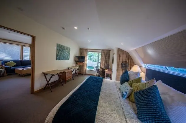 Super Deluxe Suite