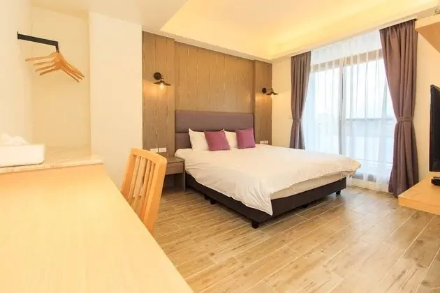 Deluxe Tek Büyük Yataklı Oda