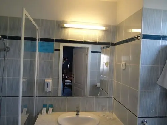 Standard Üç Kişilik Oda, Birden Çok Yatak
