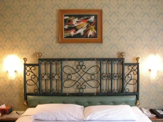 Standard Oda (1 Breakfast)