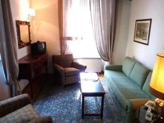Family Üç Kişilik Oda