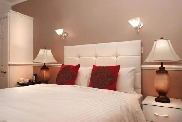 Çift ​​kişilik Standard