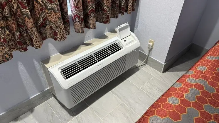 Oda, 2 Büyük (Queen) Boy Yatak, Sigara İçilmez