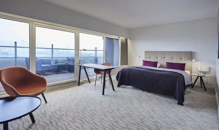 Business Oda, Balkon, Deniz Manzaralı