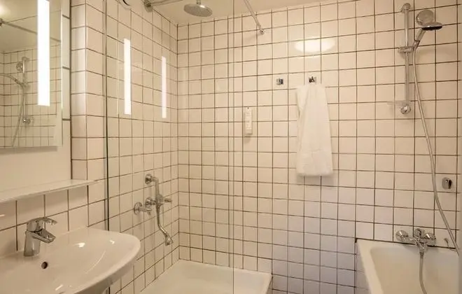 Superior Oda, Şehir Manzaralı