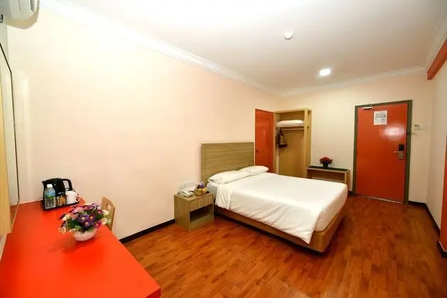 Premium Tek Büyük Yataklı Oda