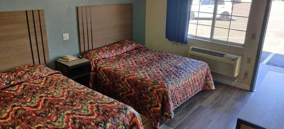 Basic Dört Kişilik Oda