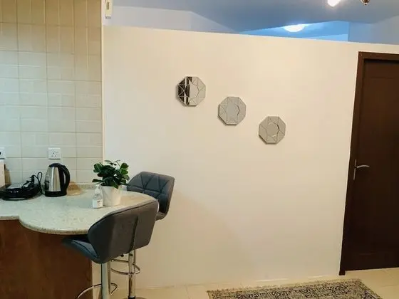 Basic Oda, 1 En Büyük (King) Boy Yatak