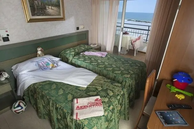 Tek Büyük Yataklı Oda, Deniz Manzaralı