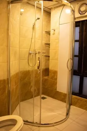 Deluxe Üç Kişilik Oda, 3 Yatak Odası, Küçük Mutfak, Şehir Manzaralı