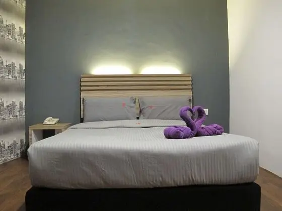Comfort Tek Büyük Yataklı Oda