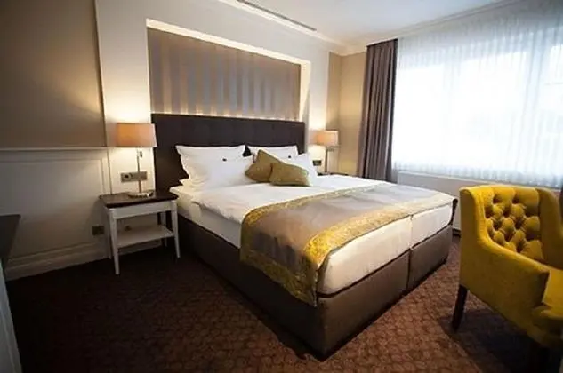 Deluxe Büyük Yataklı Tek Kişilik Oda