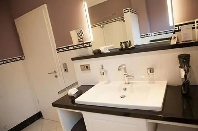 Deluxe Büyük Yataklı Tek Kişilik Oda