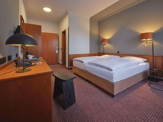 Comfort Tek Büyük Yataklı Oda