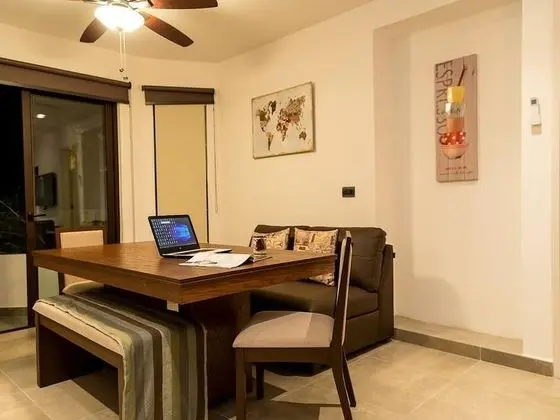 Daire, 2 Yatak Odası, Balkon