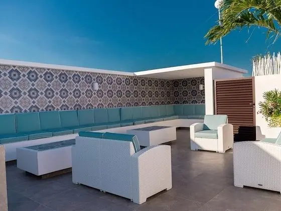 Daire, 2 Yatak Odası, Balkon
