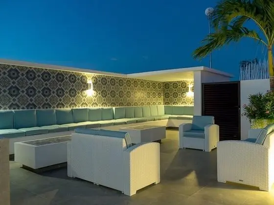 Daire, 2 Yatak Odası, Balkon