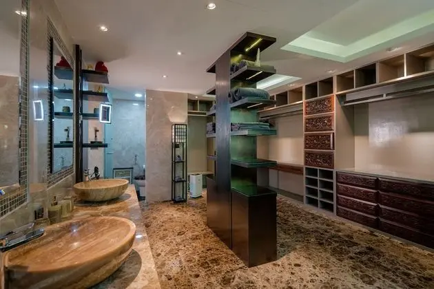 Luxury Villa