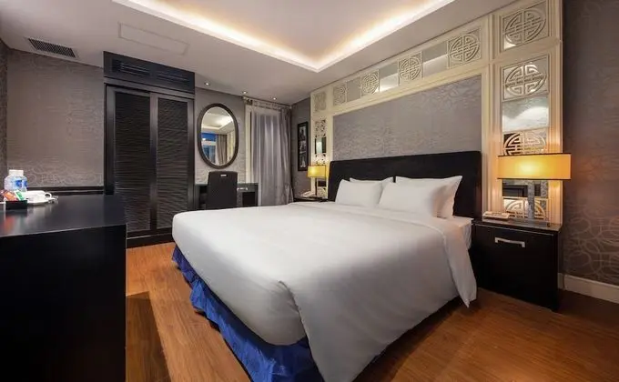 Premium Oda, 1 En Büyük (King) Boy Yatak, Balkon, Şehir Manzaralı