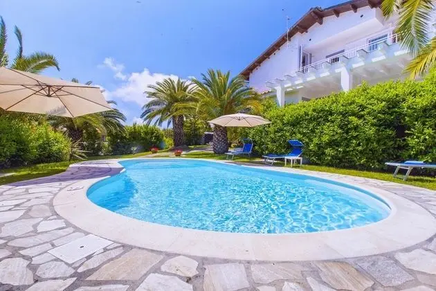 Villa, Sigara İçilebilir