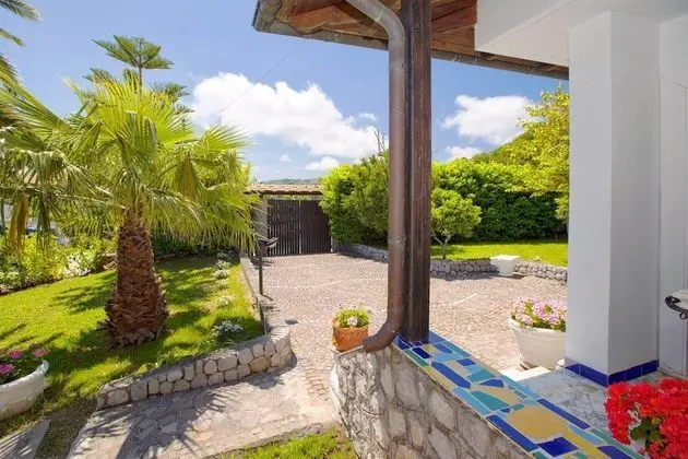 Villa, Sigara İçilebilir