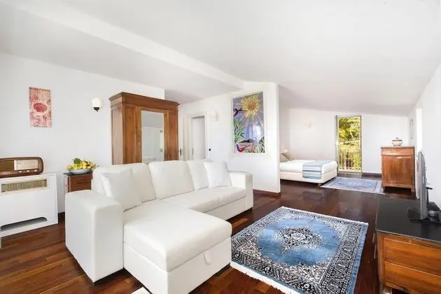 Villa, Sigara İçilebilir