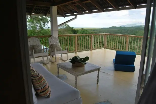 Acaya,3 Bedroom Ocean View House