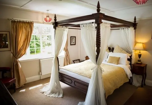 Luxury Oda, 1 Yatak Odası, Bahçe Manzaralı (Poster Bed Bed)