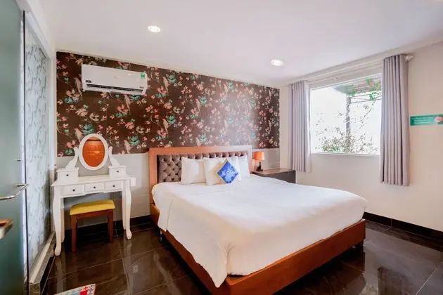 Luxury Tek Büyük Yataklı Oda, 1 Büyük (Queen) Boy Yatak, Şehir Manzaralı