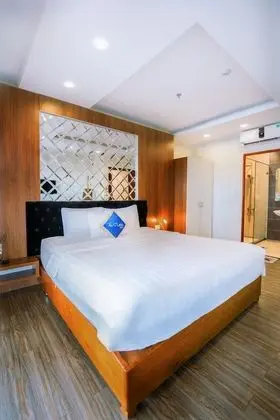 Luxury Tek Büyük Yataklı Oda, 1 Büyük (Queen) Boy Yatak, Şehir Manzaralı