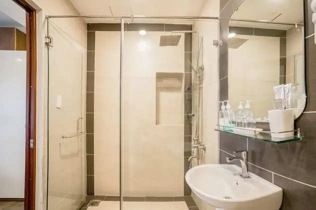 Luxury Tek Büyük Yataklı Oda, 1 Büyük (Queen) Boy Yatak, Şehir Manzaralı