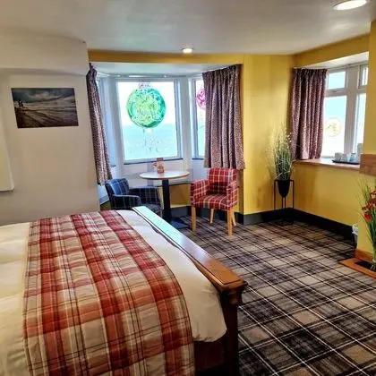 Exclusive Tek Büyük Yataklı Oda