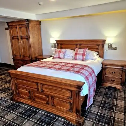 Exclusive Tek Büyük Yataklı Oda